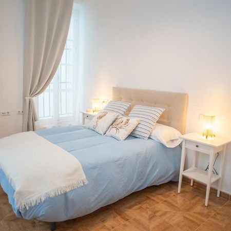 Apartamento Encarnacion Playa Caleta Cádiz Exterior foto